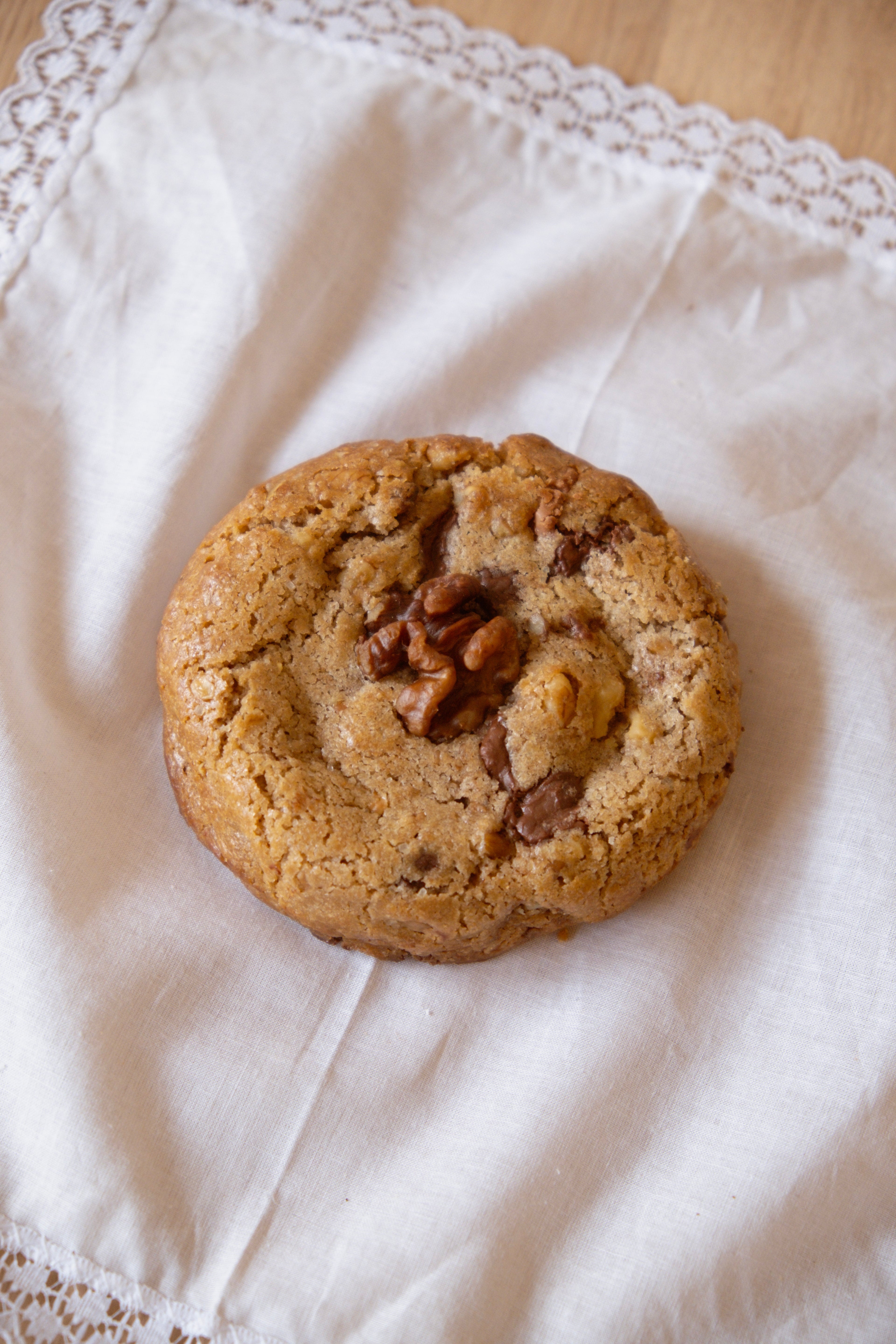 mini walnut cookie