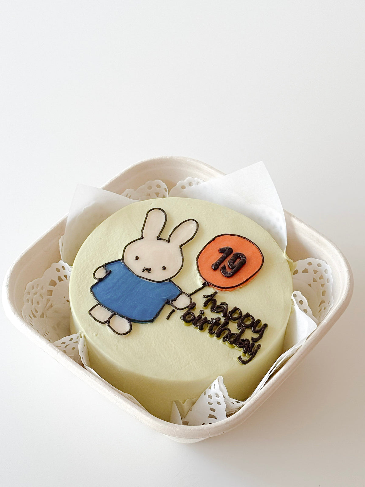Bunny & Balloon Cake