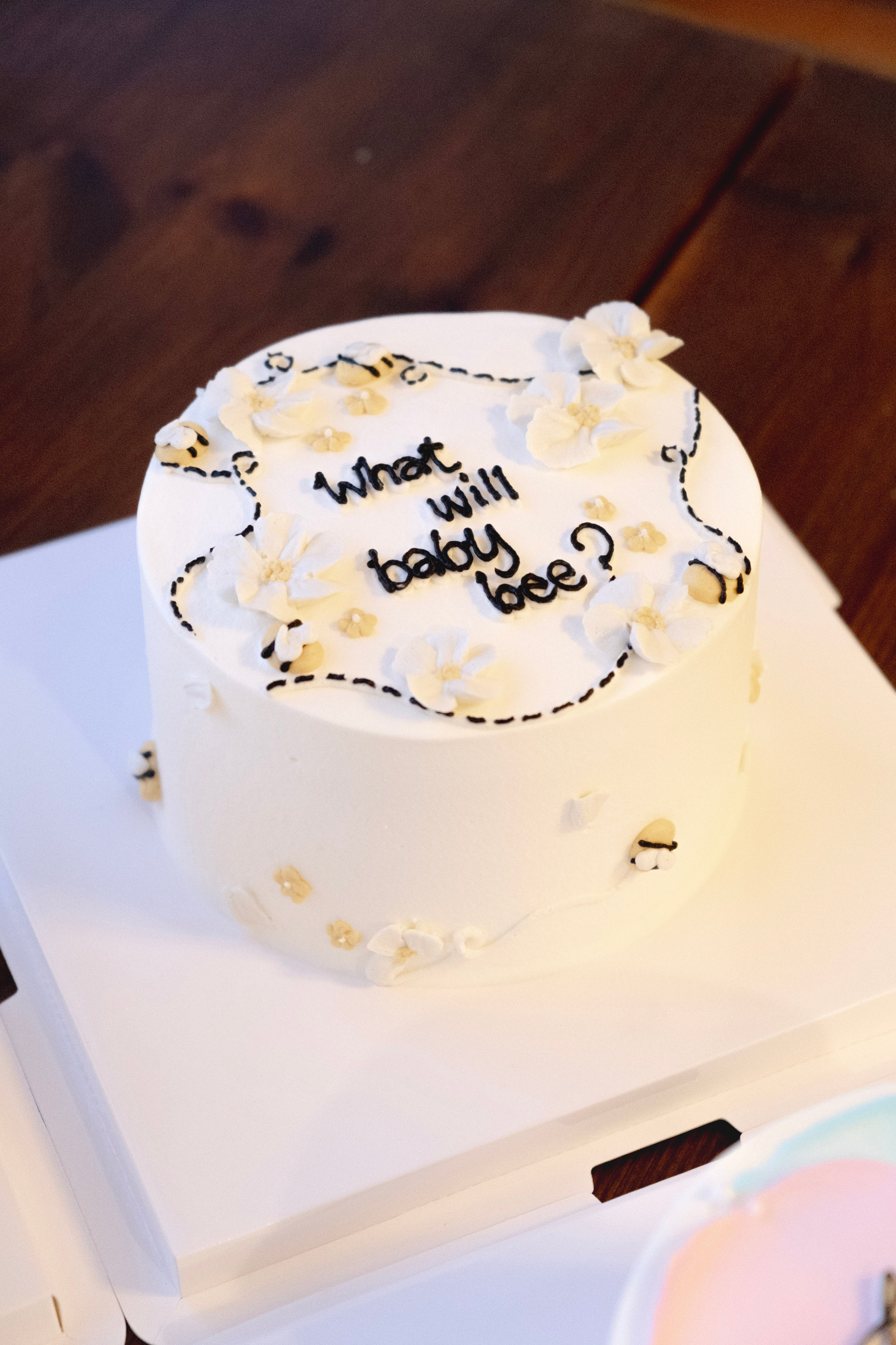 [gender reveal] what will baby bee?