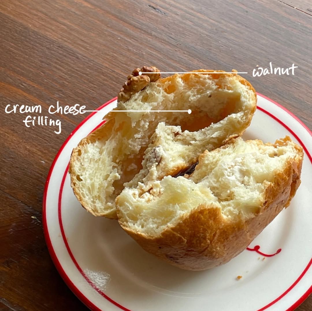 Cream Cheese Walnut Bun